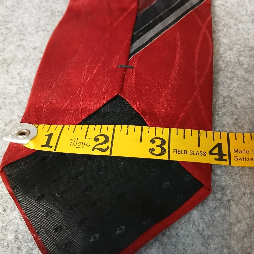 Puritan Necktie‎ Mens OS Red Striped Silk Geometric Pattern Classic Tie 59